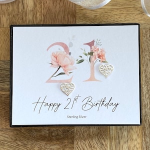 21. Sterling Silber Herz Ohrstecker, zierliche Herz Ohrringe, 21. Geburtstagsgeschenk, Minimalistische Damen Ohrringe, Geschenkbox, Zitat Karte, UK
