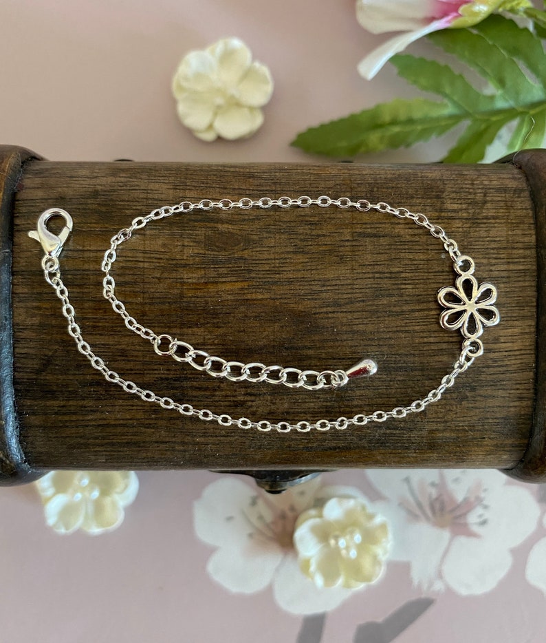 If Mother-In-Laws Were Flowers, I Would Always Pick You Quote-Silver Flower Bracelet, Silver Plated Chain Bracelet, Mother-In-Laws Gift Uk image 8