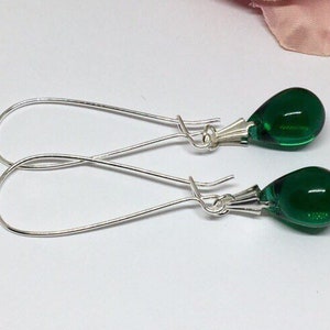 Emerald Green Earrings, Glass Bead Earrings, Green Jewelry, Czech Glass Teardrop Earrings, Green Glass Teardrop Earrings, UK shop