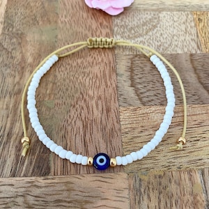 Evil Eye Adjustable Cord Bracelet, Macrame Sliding knot, Blue Eye Protection Gift for Her/Him – Birthday, Friendship, Family, Colleague
