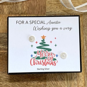 Pendientes de flores de plata esterlina para tía para Navidad, idea de regalo de feliz Navidad para tía, pendientes de botón de flores de plata, caja de regalo con tarjeta de cita, Reino Unido
