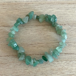 Green Aventurine Chip Stretch Bracelet, Green Aventurine Bracelet, Chakra Healing Stone, Green Stone Bracelet, Gemstone Lovers, UK Shop