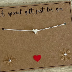 Bracelet coeur en argent, un cadeau spécial juste pour vous, bijoux de bracelet coeur délicats, cadeau d'anniversaire-amitié-anniversaire-Noël pour elle Royaume-Uni