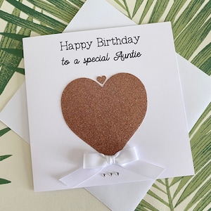 Carte d’anniversaire spéciale de tante, cœur de paillettes en or rose, ruban de satin et cristaux - carte d’anniversaire pour tante, carte faite à la main pour elle, Royaume-Uni