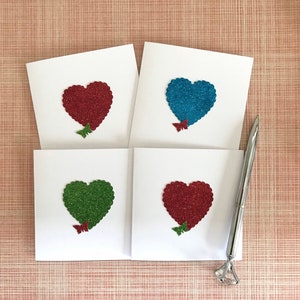 Lot de 4 cartes de correspondance coeur 10 x 10 cm, cartes sur le thème du coeur, cartes de correspondance vierges, cartes Juste pour dire, cartes mémo, cartes de remerciement, faites main au Royaume-Uni