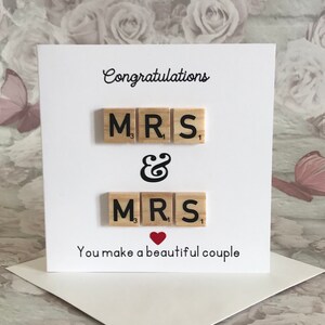 Mme et Mme Card - Carte de félicitations, vous faites un beau couple, carte de fiançailles, carte de mariage, carte de couple heureux, carte gay pride, Royaume-Uni