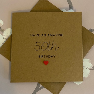 Biglietto di 50 ° compleanno, Avere un fantastico 50 ° compleanno, Fiftieth Birthday Card, Card per lei, Carta Kraft riciclata, Fatta a mano, Vuoto all'interno del negozio del Regno Unito