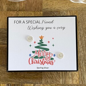 Pendientes de flores de plata de ley para amigos para Navidad, idea de regalo para amigos de feliz Navidad, pendientes de flores de plata, caja de regalo con tarjeta de cotización, Reino Unido