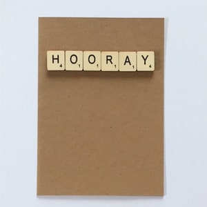 Hoera houten tegels kaart, hoera kaart, goed nieuws kaart, aanmoedigingskaart, goed gedaan kaart, UK winkel
