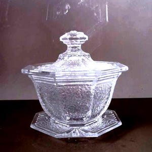 Wmf lead crystal dish Vitrine 1907, Art Nouveau lead crystal glassware, Art deco glassware, syrup jar, honey jar, pot a miel, mielera