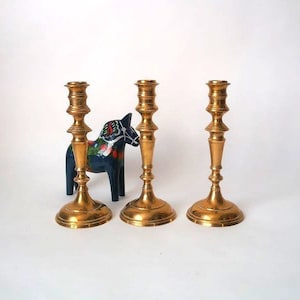 Vintage brass candle holder set, mid century brass candle holder, boho brass candle stick holder set of 3, hollywood regency candle holders