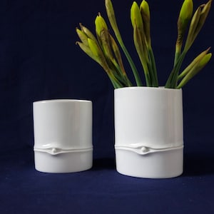 2 glossy white vases, vintage Hutschenreuther porcelain vase, modernist West Germany, Design E. Pott-Bischofberger, vintage wedding gift