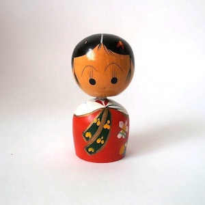70s creative kokeshi doll vintage, mid century kokeshi doll, japanese kokeshi doll vintage creative, shaking head doll, bobblehead figures