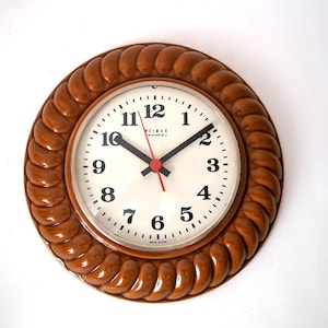 Weimar Clock - Etsy
