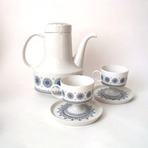 Vintage coffee pot Rosenthal studio line design by Tapio Wikkala, 60s coffee table