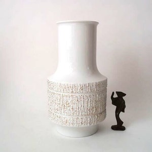 XL vintage white bisque vases Thomas Rosenthal Arcta Richard Scharrer Gold edition, op art white german porcelain vase, mid century vase