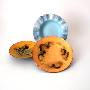 Vintage enamel plate, enamel bowl , business card dish,  jewelry dish, GDR enamel, mid century modern enamel trinket tray, mcm tray