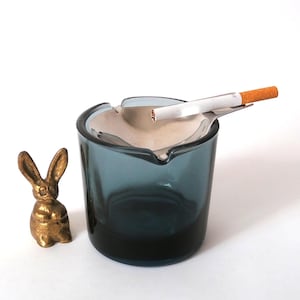 Vintage stackable ashtray Wmf Wagenfeld in golden holder, Wmf 50s design ashtray, mid century staple ashtray smoked glass ashtray tourmaline