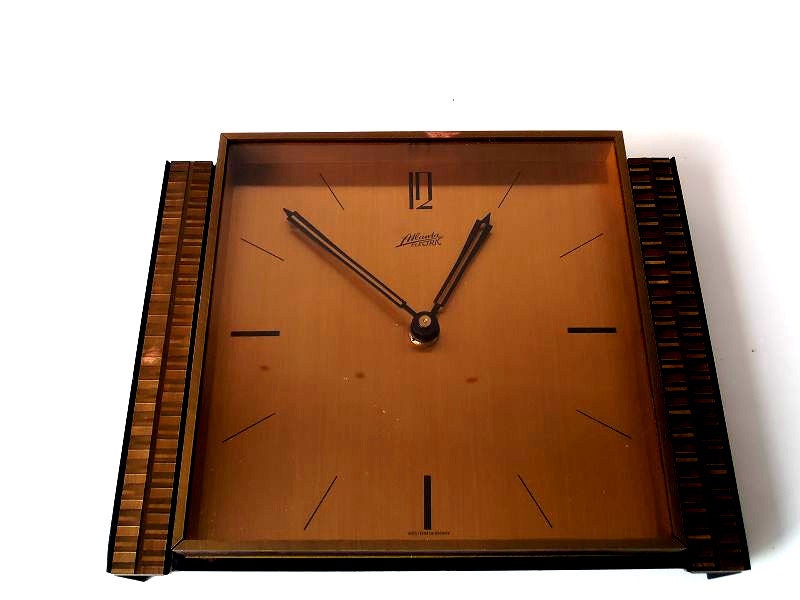 Vintage Schreibtisch Uhr / Vintage Sunburst Uhr / 60er Jahre Deutschland /  Atlanta Schreibtisch Uhr / Messing Uhr / 60er Jahre Tisch Uhr / mechanische  Windup Uhr - .de