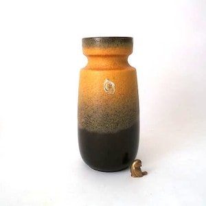 Vintage ceramic 70s vase , mid century vase, german pottery vase, fat lava ceramic vase, space age vase, wgp, vintage ceramic  Carstens vase
