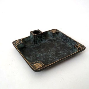 Vintage brass ashtray, solid brass ashtray with green patina decor, 50s brass ashtray, mid century ashtray, gift for smokers, vintage bar