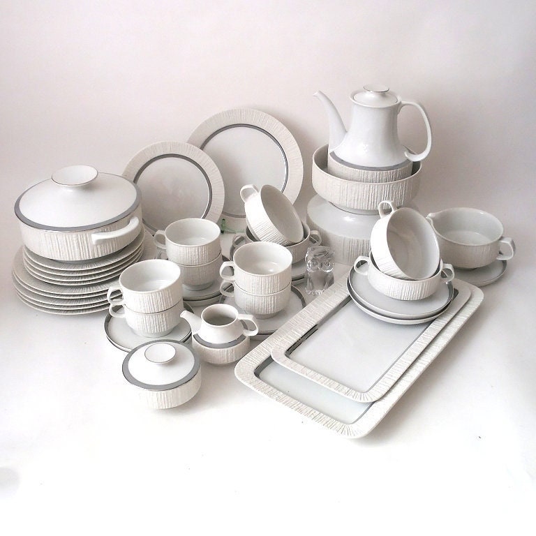 Vintage Thomas Rosenthal Arcta white service Platinum Rim, 60s op art, mid century white german bisque porcelain, Richard Scharrer mcm
