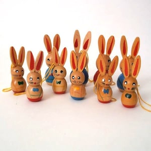 Vintage wooden easter decoration ore mountains, vintage easter shrub ornaments rabbits wooden german folk art easter decoration