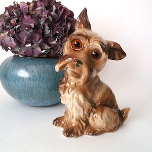 Vintage porcelain dog lampshade, porcelain lampshde art deco home decor, shelf decor porcelain dog figurine smoke consumers art deco Germany