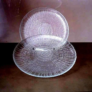 2 vintage glass dessert plates Arcoroc France 70s glass cake plates, mid century dessert plate swirled glass plates