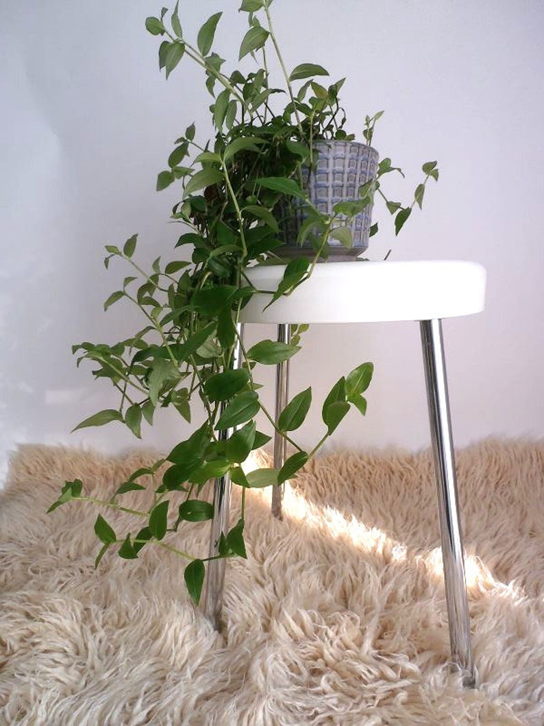 modern interior Mid century plant table indoor plant stand vintage plant side table italy Carrara Matta 70s stool small furniture stool