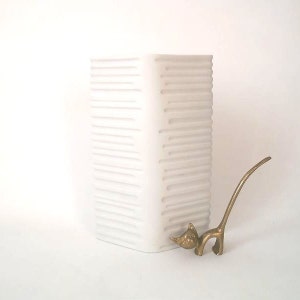 Vintage white bisque porcelain vase Heinrich, mid century op art vase, bisque matt white vase, mcm vase, Nanny Still  WGP 60s 70s
