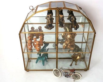 vCurio cabinet, vintage brass glass mirrored curio cabinet house, figurine display, home decor, 1970s curio display, miniatures display case