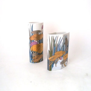 Set of two vintage porcelain vases with art deco flower decor made by Rosenthal mid century modern porcelain, water lilies art nouveau decor