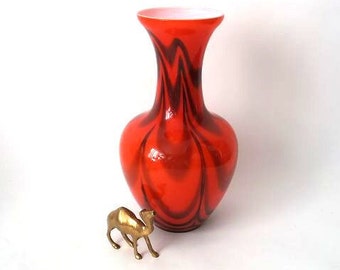 XL vintage cased glass vase red black italian opaline Florence glass vase, VB Vetreria Borgonovo Italy 60s mid century glass vase