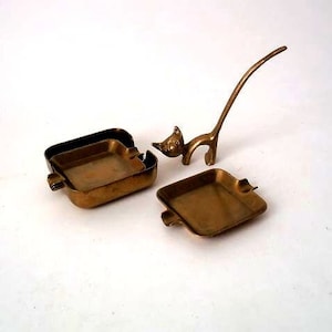 Vintage brass ashtray set of 4+holder, solid brass ashtray set, 60s/ 50s brass ashtray, mid century ashtray set , vintage bar
