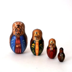 Nesting doll, matryoshka dolls, hand painted wooden dolls, babushka, russian vintage, 70s Zagorsk folk art, mid century wooden holy priests