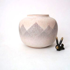 Vintage spherical shaped ceramic vase,  mid century vase, West German wgp 70s, boho vase