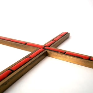Vintage religious wall crucifix made of brass with red enamel inlays, brass and enamel wall decor, mid century holy cross brass wall hanging