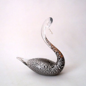 Vintage Murano glass swan, Murano glass figurine swan, mid century Murano art glass swan, mid century Murano swan collector&#39;s item sommerso