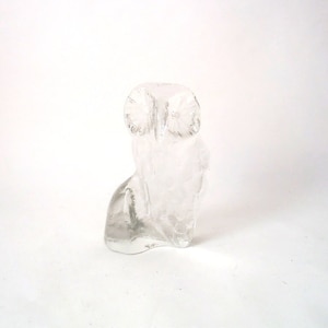 XL vintage glass owl statuette, glass owl figurine Hollywood regency modern home decor mcm glass figurine, vintage owl collectors gift
