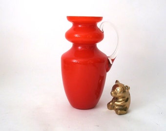 Vintage cased glass vase bright red and white, cased glass jugvase, German vase 60s 70s mid century glass vase