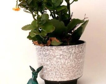 Gray white ceramic planter, vintage flower pot, west german pottery WGP, mid century planter, mcm home decor planter, indoor gardening