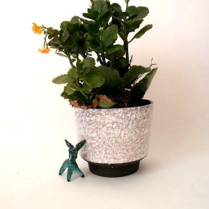 Gray white ceramic planter, vintage flower pot, west german pottery WGP, mid century planter, mcm home decor planter, indoor gardening