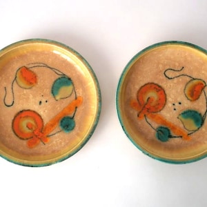 Art deco plates, two 30s fruit plate, uranium drip glaze plate, Steuler art ceramic fruit plate in vibrant colors art deco German pottery