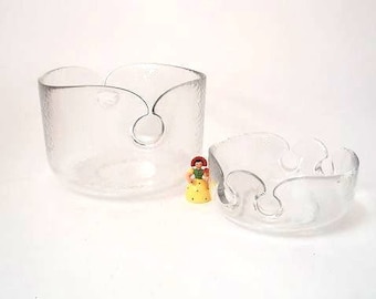 2 vintage glass bowls made by Rosenthal Studio line Germany designed by Zsofia Kanyak, 70s mid century glas bowls spun glass