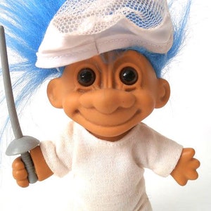 Vintage Troll figurin fencing, toy troll figure fencer, doll clothing figurine, PVC figurine, Troll dolls figurine, Troll puppet,