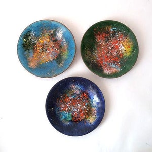 Vintage enamel plate, enamel bowl , business card dish,  jewelry dish, GDR enamel, mid century modern enamel trinket tray, mcm tray