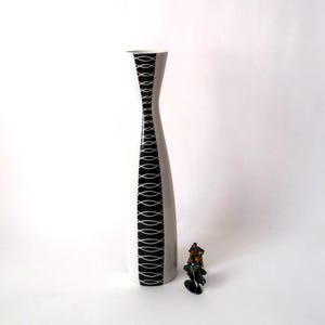 Mid century black and white porcelain vase made by Unterweissbach, rock a billy vase, 60s 50s porcelain vase, vase made in Germany