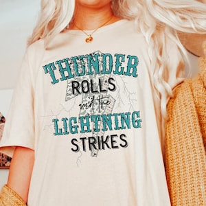 Thunder Rolls and The Lightning Strikes Shirt Garth Brooks Tee 90s Country Graphic T Cowgirl 90 90&#39;s sweatshirt Cowboy
