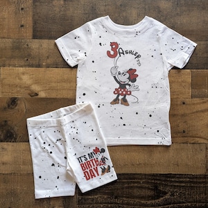 Shirt twee jaar verjaardag, shirt twee jaar, shirt twee, meisjes verjaardag shirt, shirt peuter verjaardag, shirt twee jaar oud, shirt meisjes verjaardag afbeelding 1
